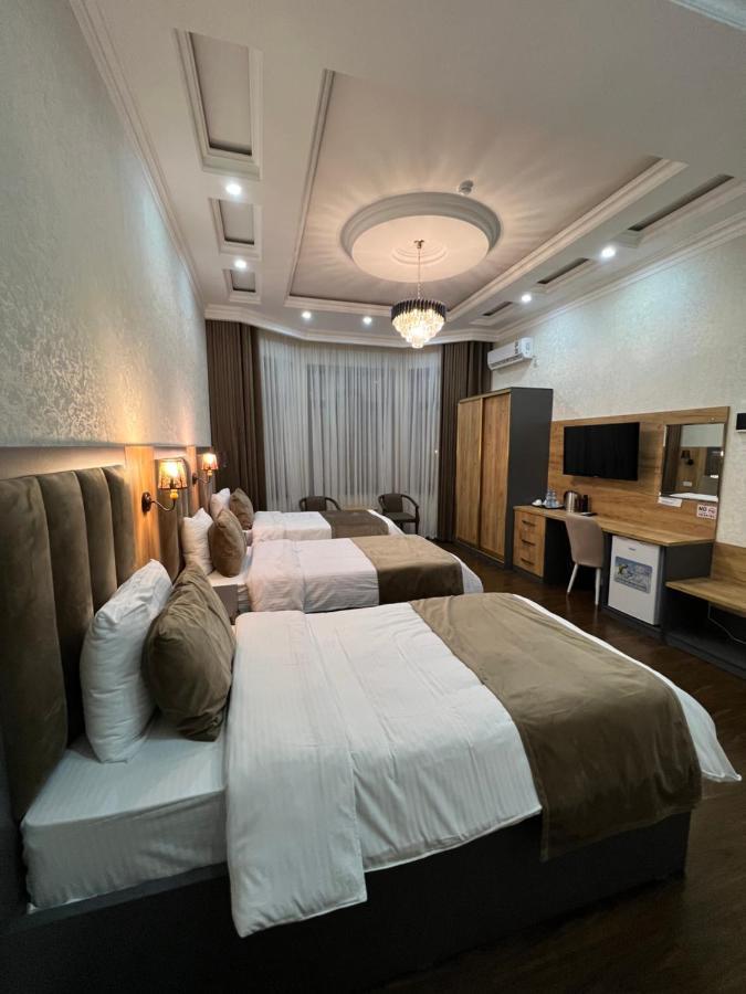 Hotel Sharq Dushanbe Exterior photo