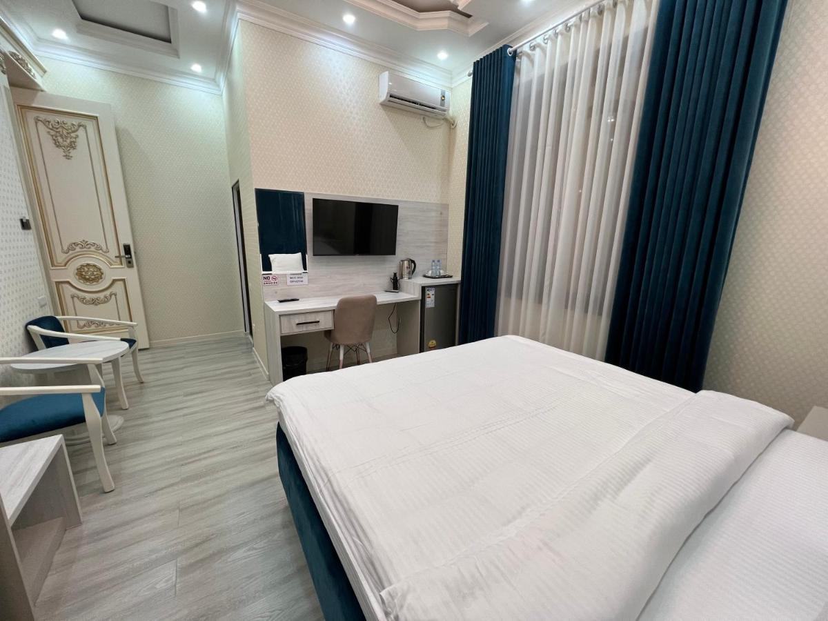 Hotel Sharq Dushanbe Exterior photo