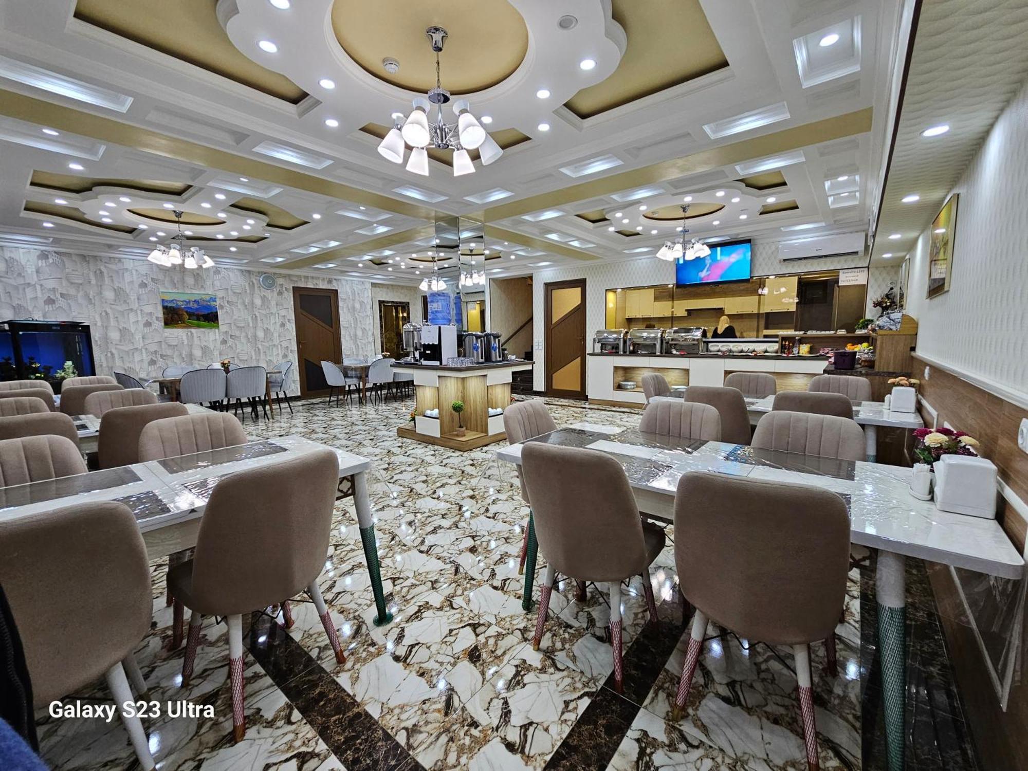 Hotel Sharq Dushanbe Exterior photo