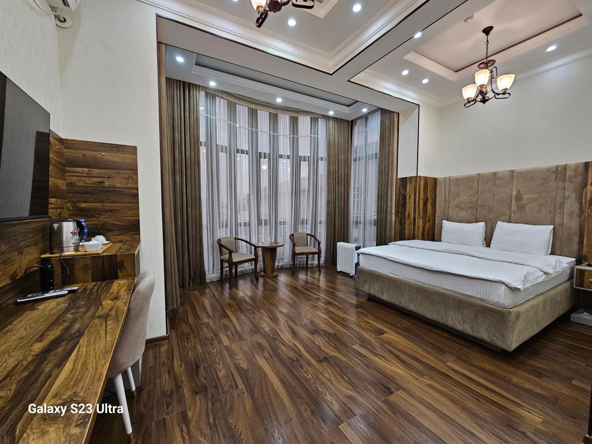 Hotel Sharq Dushanbe Exterior photo