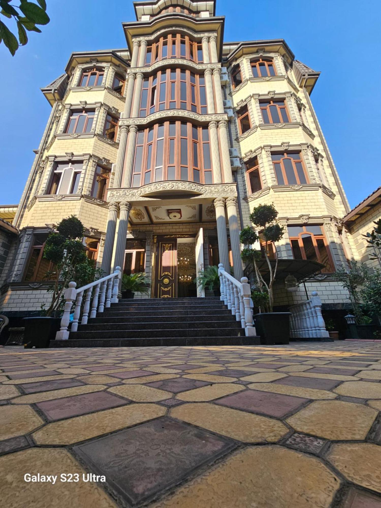 Hotel Sharq Dushanbe Exterior photo