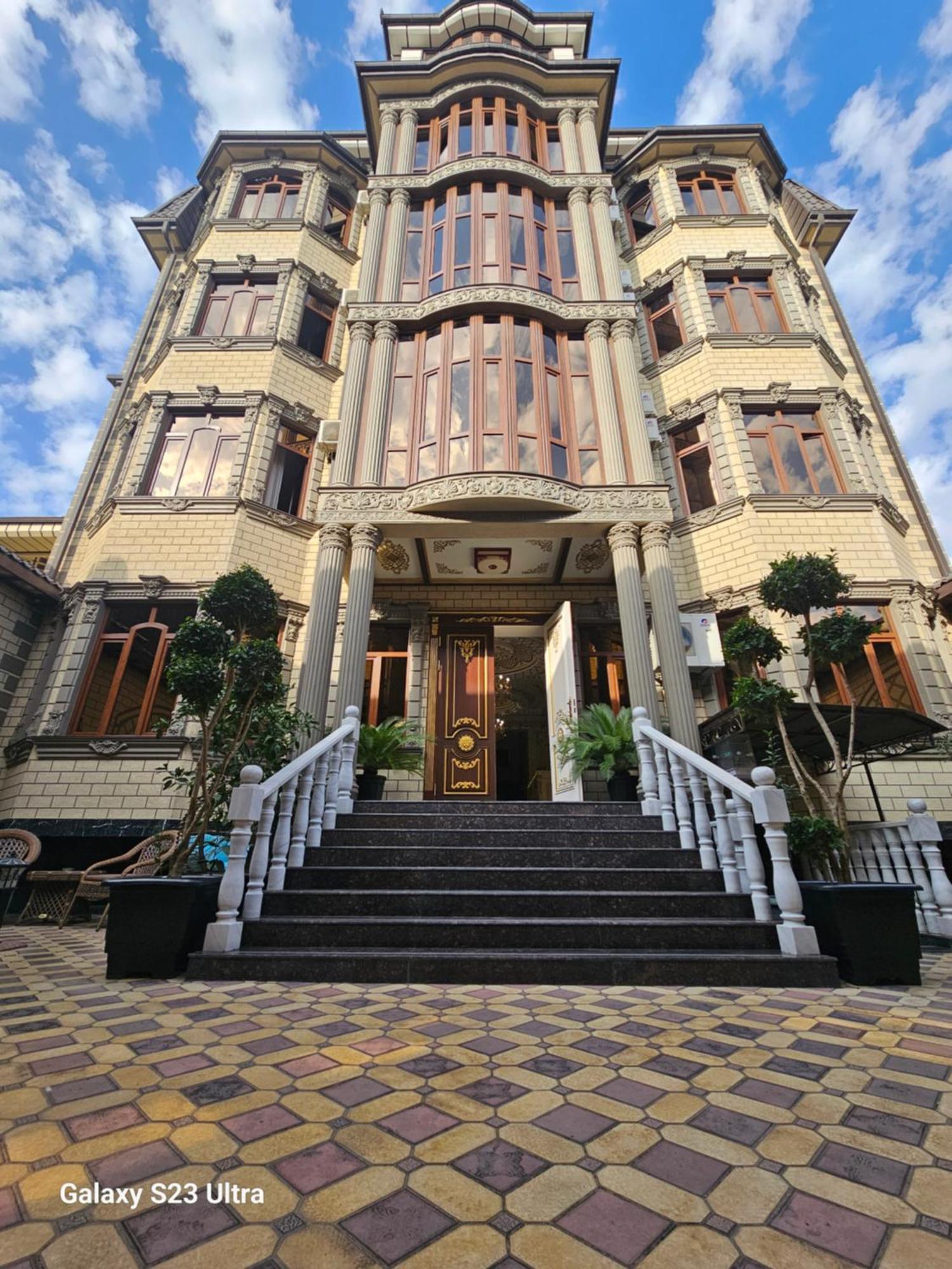 Hotel Sharq Dushanbe Exterior photo